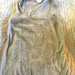 Boden Olive Green Fray Floral Detailed Tank Top. Super comfy!  Size 4